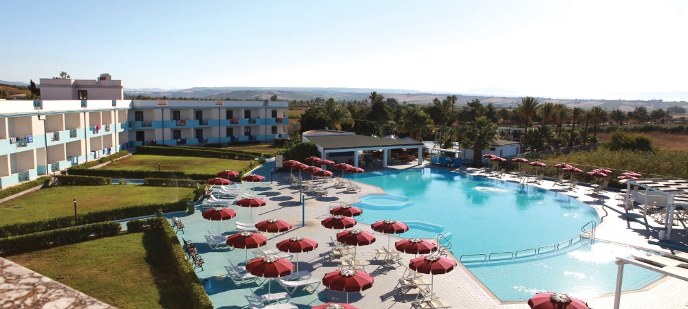 Villaggio con piscine e idromassaggi per famiglie 