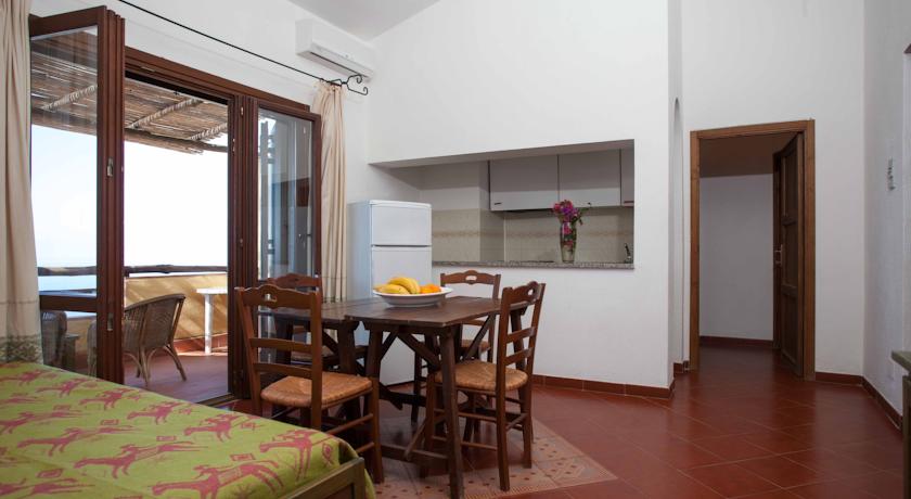 Soggiorno con angolo cottura Bilocale 4 Classic