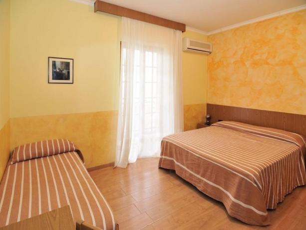 Camera matrimoniale comfort albergo nel Gargano