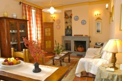 Luxury Appartamenti - Salone con camino