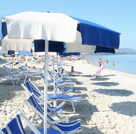 Camping a Tropea con Discoteca e Spiaggia privata