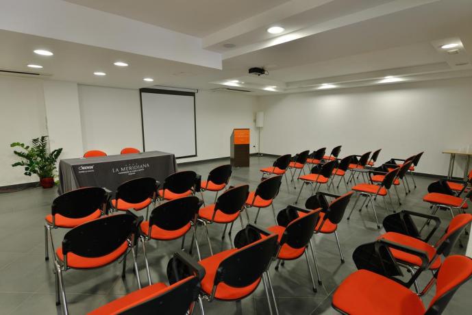A Hotel Perugia sala Meeting 150 posti