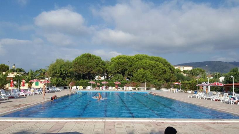 Villino a Scalea con Piscina e Spiaggia privata