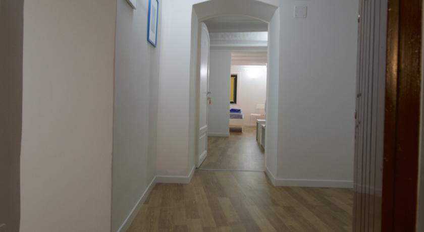 Ampi Appartamenti con Bagno Privato Palermo Centro