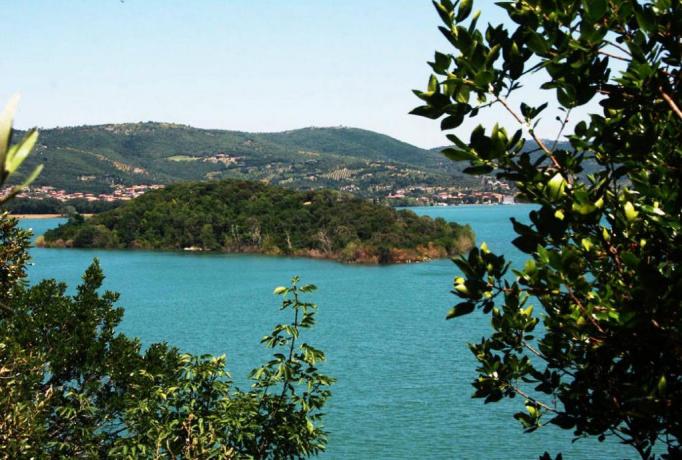 Albergo sulle sponde del Lago Trasimeno 