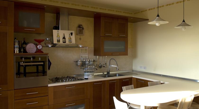 Cucina all'americana con penisola