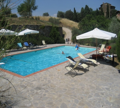 appartamenti vacanza castello piscina grande