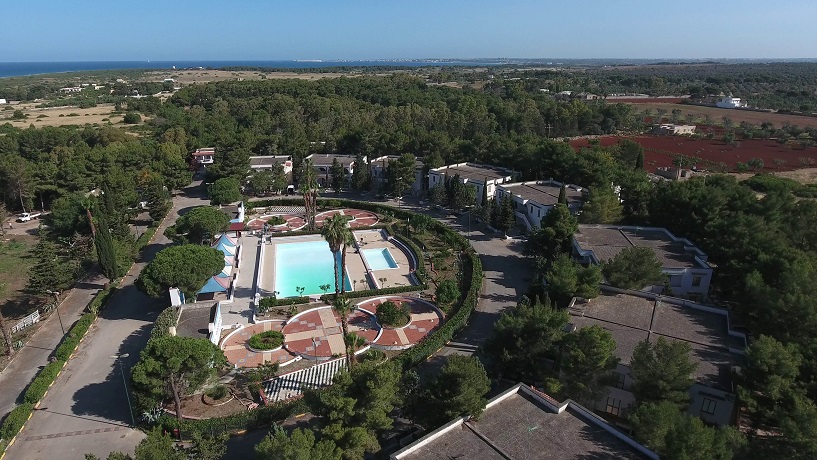 Villaggio Turistico Marina di Mancaversa con piscina
