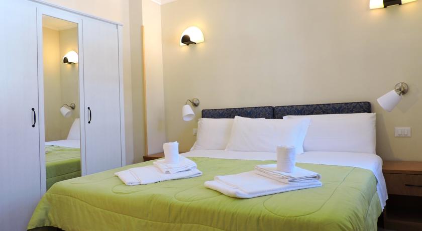 Camera da letto con servizi privati