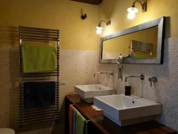 Camere con Bagno in BB a PoggiBonsi