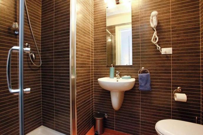 B&B a Valmontone Bagno in camera