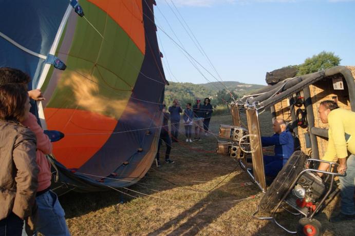 Pronti e via, voli in mongolfiera sopa l'Umbria 