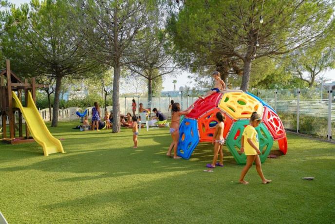 Animazione e giochi per Bambini: Fruit Village Emmanuele 