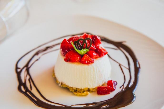 Dolci freschi fatti in casa: Resort sul Mare 
