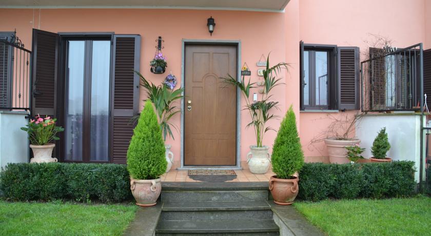Ingresso B&B a Marta