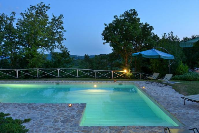 Agriturismo a Perugia con piscina 