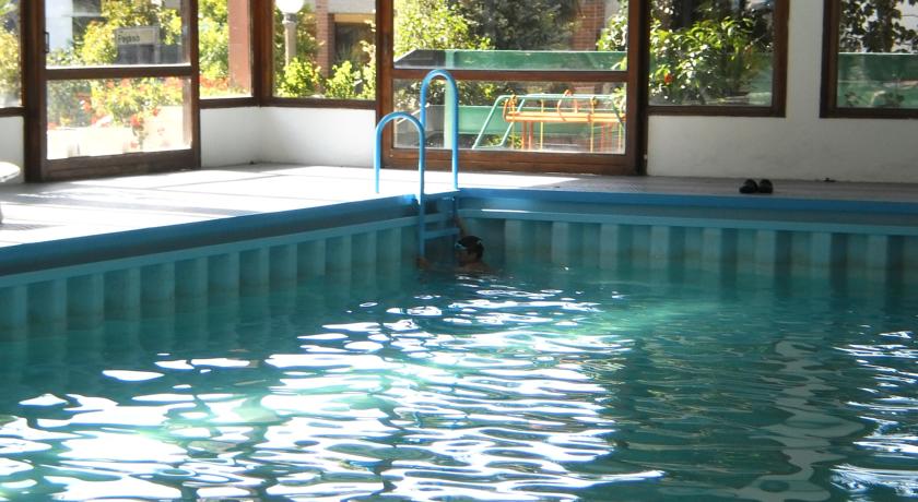 Piscina coperta in Hotel a Grado
