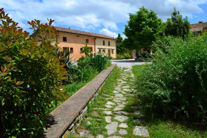 Agriturismo ideale per famiglie vicino Perugia