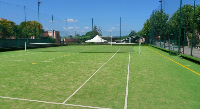 Campi da Calcio e Tennis vicino Viterbo 