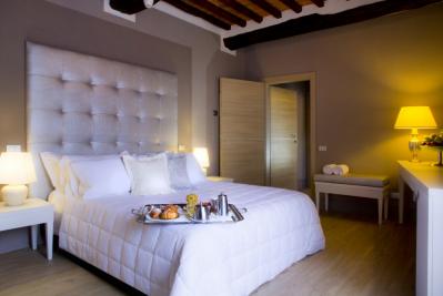 Eleganti camere in resort a Cortona