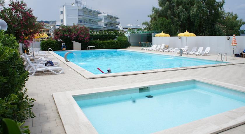 Piscina Animazione Bambini sul Mare in Abruzzo 