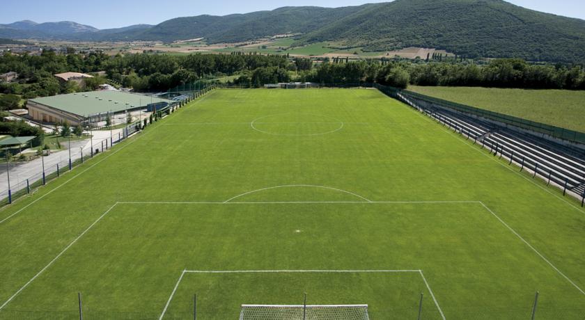 Campo da Calcio in Erba Hotel a Norcia
