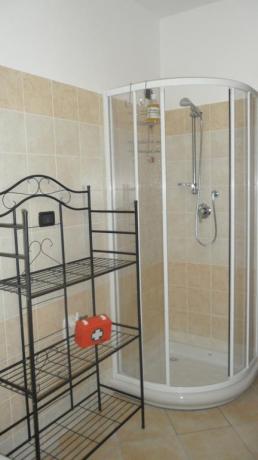 Bagno con doccia agriturismo a Protte vicino Spoleto