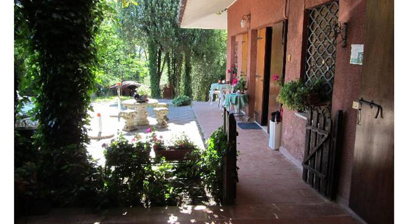 veranda casavacanze Terni Umbria Dolci Alberi