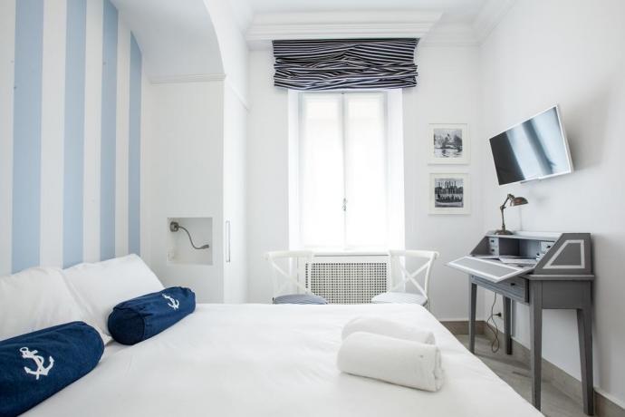 Junior Suite TV schermo piatto hotel Finale Ligure