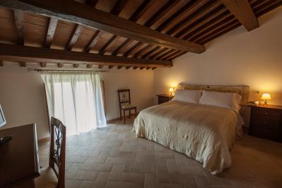 Camera romantic mansardata per coppie