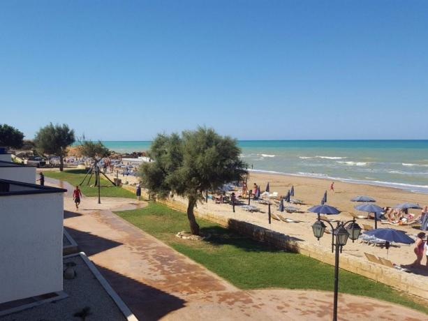 Passeggiata sul mare residence Ragusa 