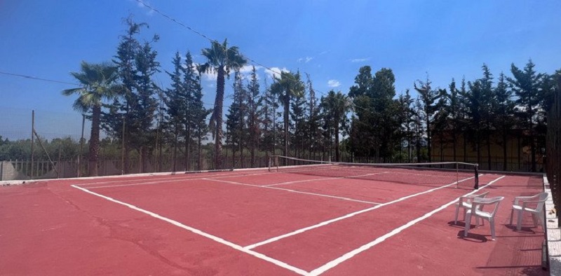 Villaggio in Calabria con campo da Tennis 