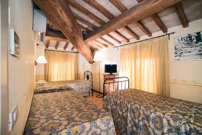 Camere Triple o Quadruple per famiglie ad Assisi 