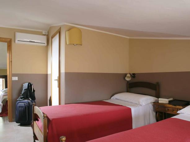 Camera con 4 posti letto ad Assisi 