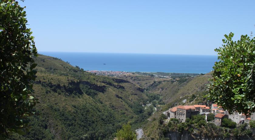 vista dall'hotel Tortora