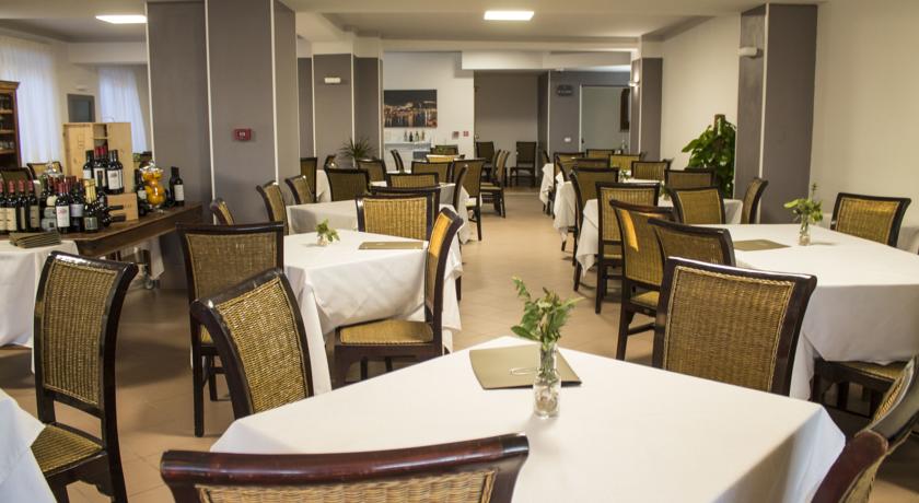 Hotel con Ristorante sul Mare di Castelsardo