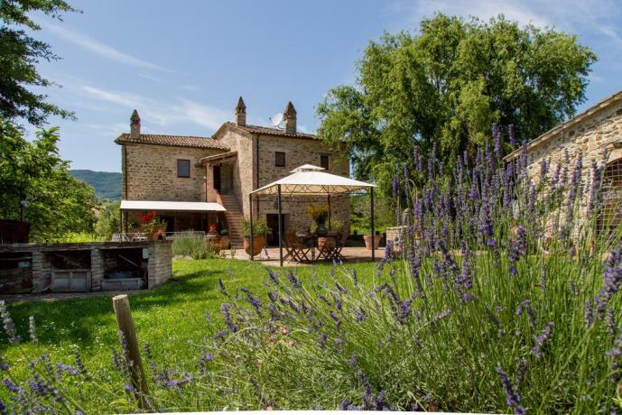 Relais con appartamento per famiglie Umbria 