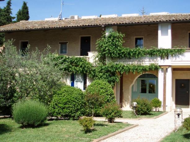 Residenza con giardino in Umbria 