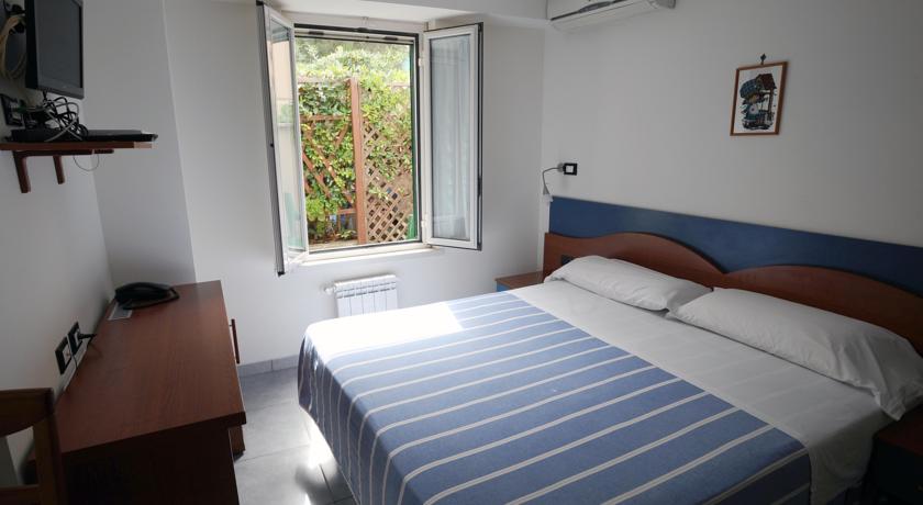 Hotel ad Anzio per visitare Rainbow Magicland