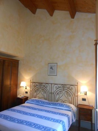 Camera matrimoniale, appartamenti, vacanza vicino Assisi