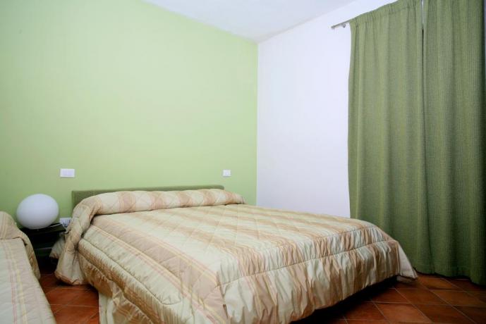 casolare vecciano camera da letto verde 