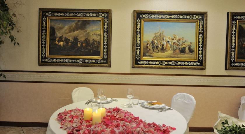 ristorante interno tipico a Norcia