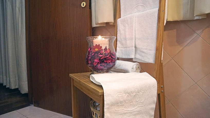 Camere e suite con idromassaggio e sauna