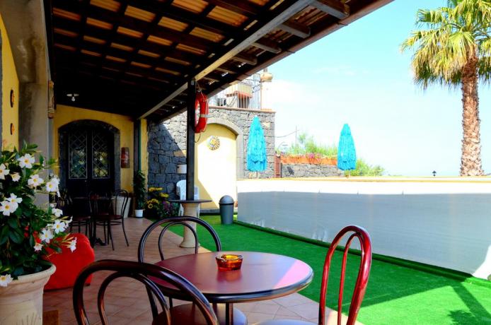 A Santa Venerina B&B con piscina e giardino