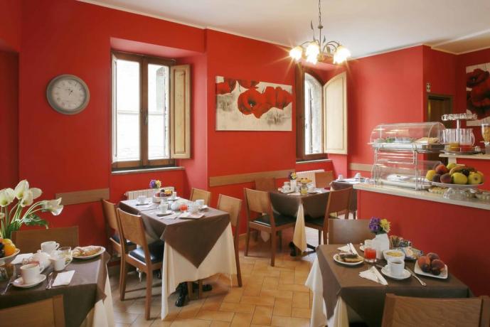 Hotel con bar, sala per colazione ad Assisi 