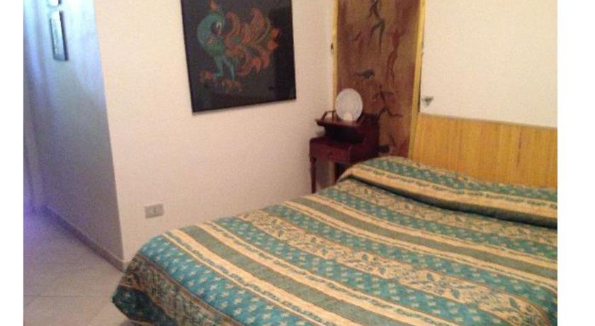 camera casa vacanze umbria Terni letto 1