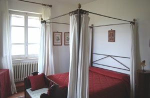 suite family letto baldacchino 