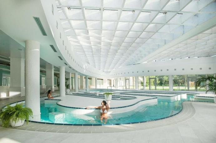 Hotel 5 stelle con Spa- piscine interne Castellaneta-marina 