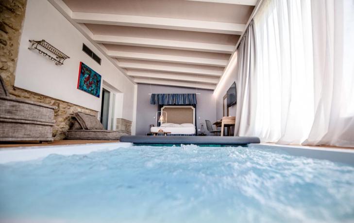 Resort con Suite con Vasca-Idromassaggio per Coppie-Trapani