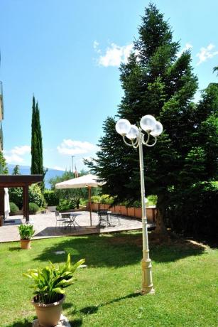 Hotel con giardino attrezzato a Cannara